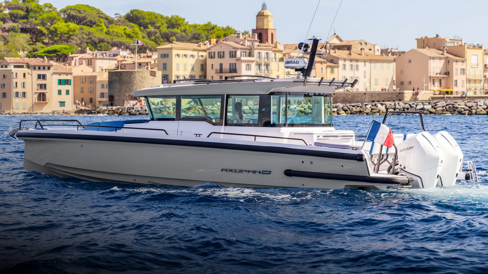 Axopar 37 XC Cross Cabin - Southeast Asia Boats For Sale - Derani